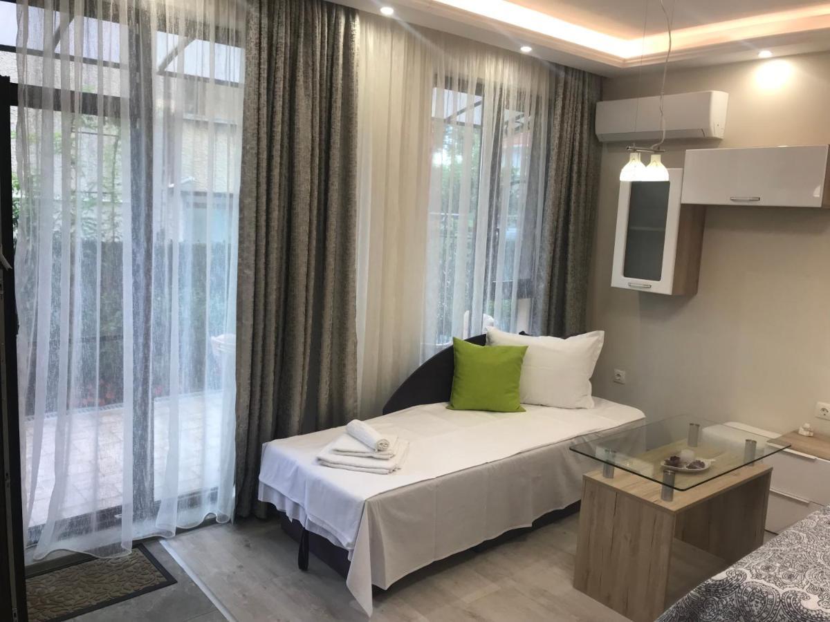 Sunrise City A1, Sarafovo Burgas Exterior photo