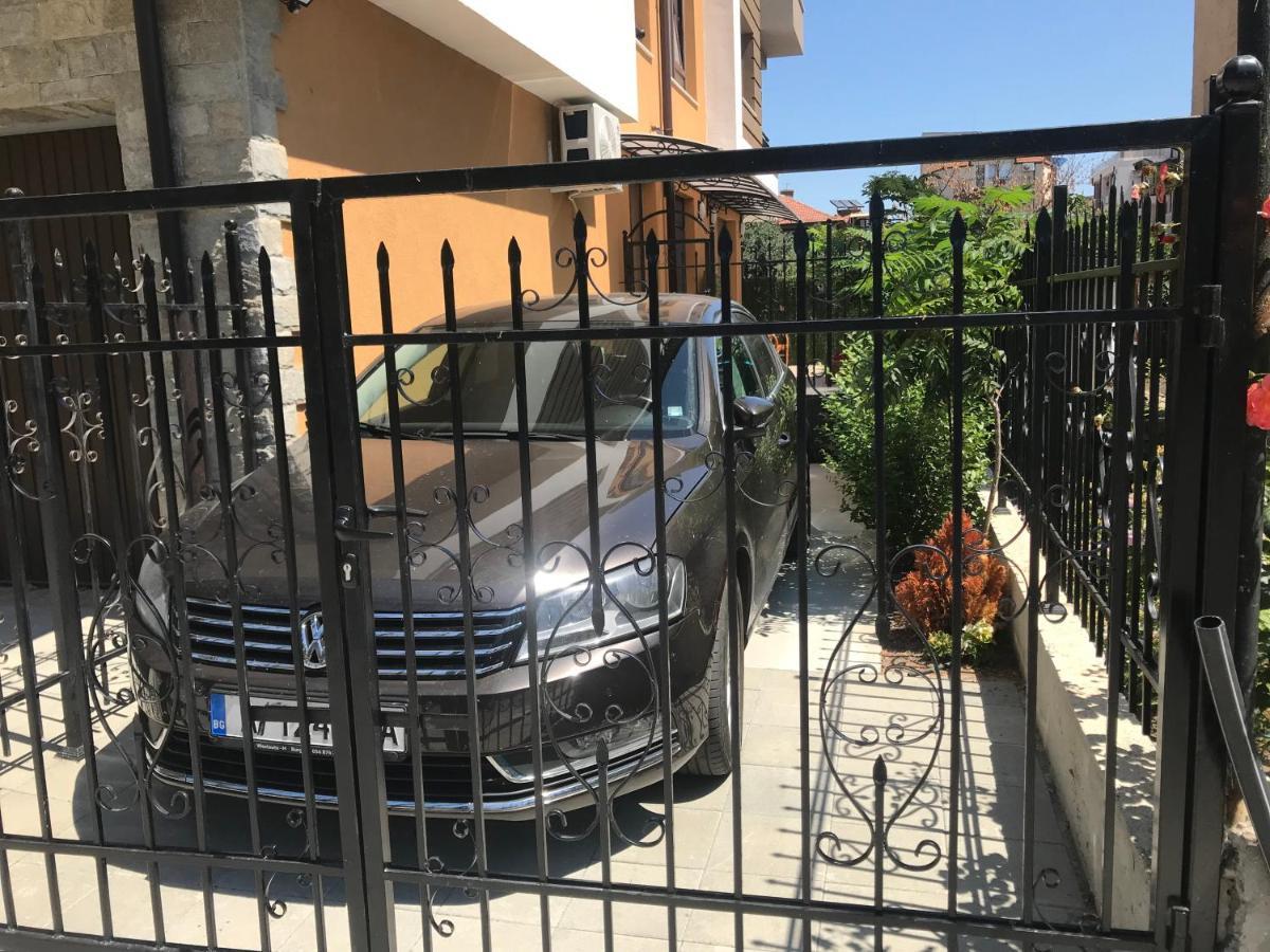 Sunrise City A1, Sarafovo Burgas Exterior photo